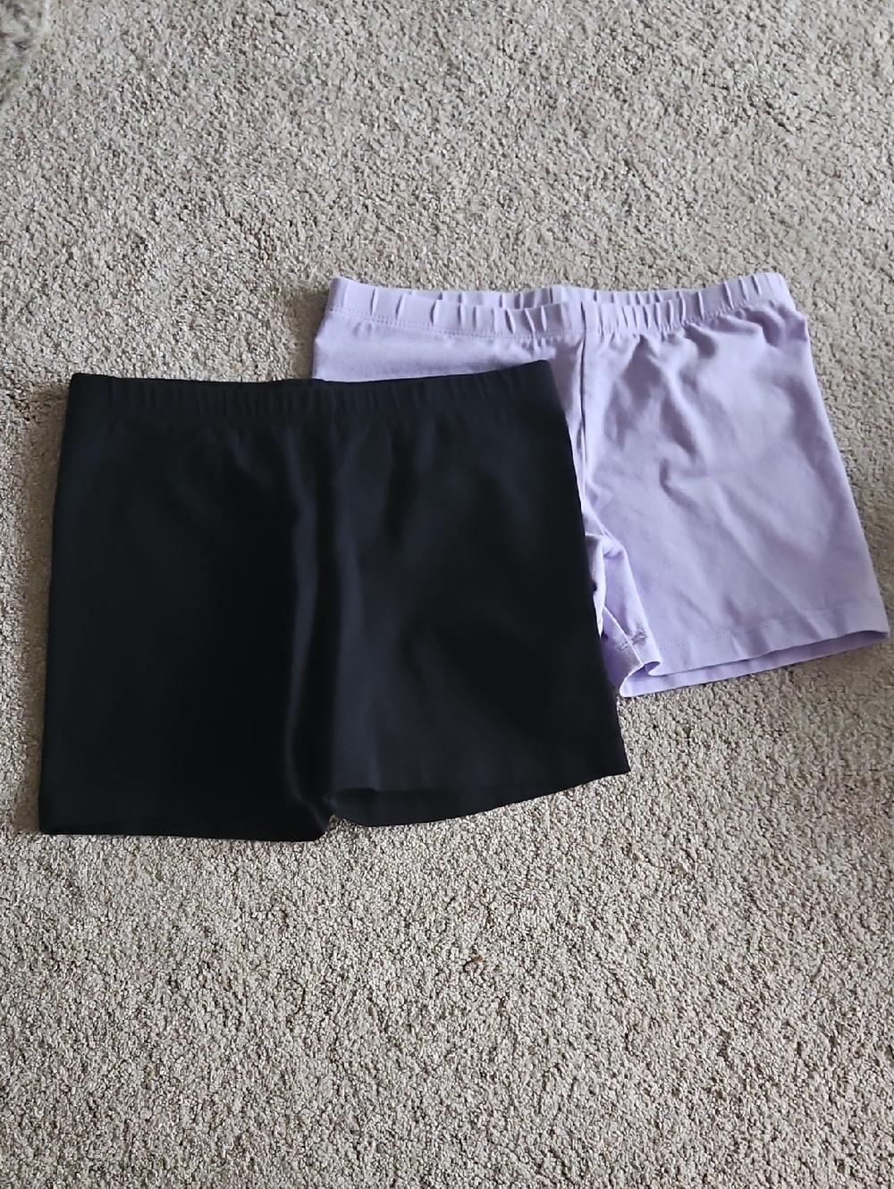 The Childrens Place short set, Size 7/8, black and purple